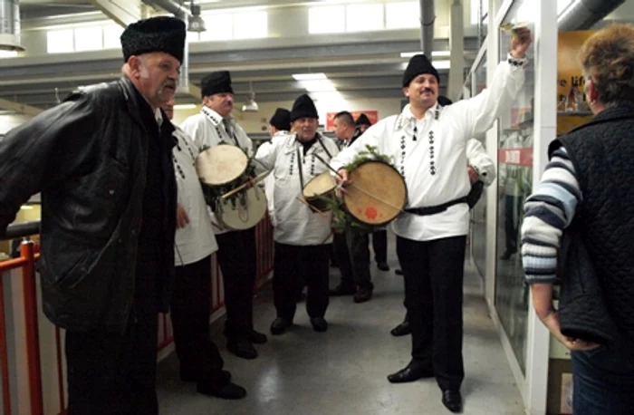 Colindători la Deva. Foto: D. Guţă