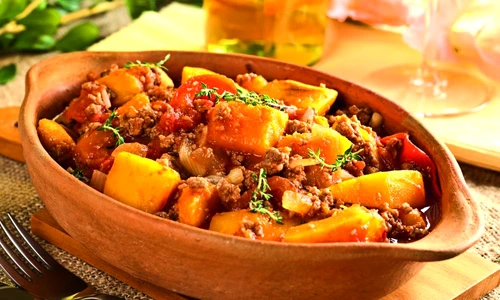 tocana dovleac carne shutterstock 87400322 jpeg