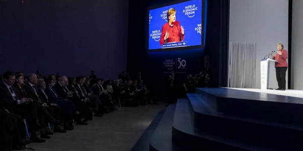 Angela Merkel la Forumul Economic Mondial de la Davos FOTO EPA-EFE