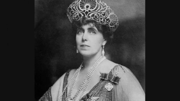 Cronicar prin memoriile Marelui Război Regina Maria călătorii, activităţi şi exodul spre Moldova (V) jpeg