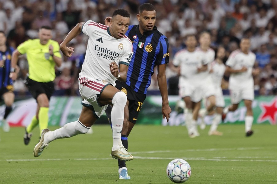 Jose Mourinho, mai pragmatic decât Cristi Chivu, Real Madrid a câștigat cu Inter Milano