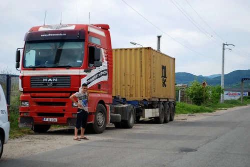 transport pirita