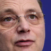 Întâlnirea prim-ministrului desemnat, Luca Niculescu, cu reprezentantii USR, în București, 12 octombrie 2026
