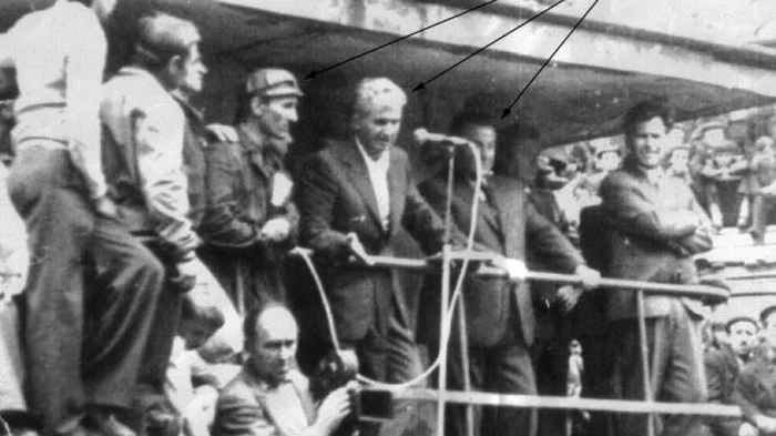 Ceaușescu la Greva minerilor din 1977. Scînteia.