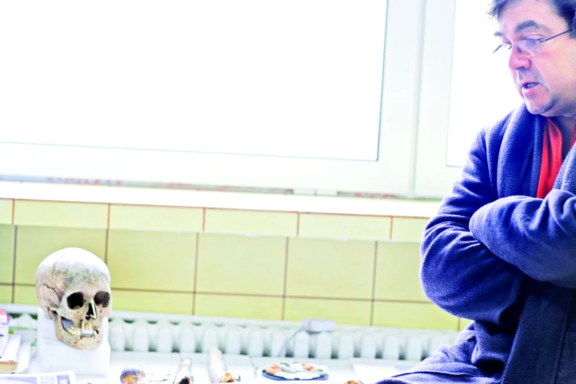 
    Doctorul Horaţiu Dinu Drăgănescu nu poate reface craniul  