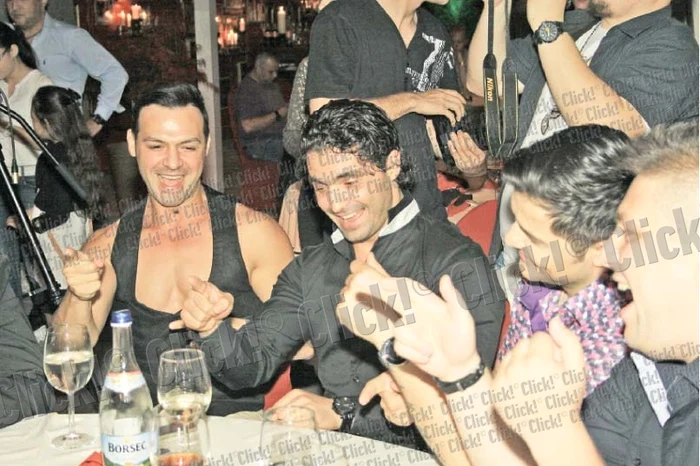 Pepe, alături de Liviu Vârciu şi de Cornel Păsat, s-a distrat la greu în „Şarpele roz”, unde a curs băutura