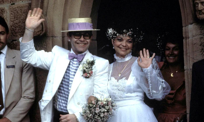 Elton John și soția sa GettyImages 51147281 jpg