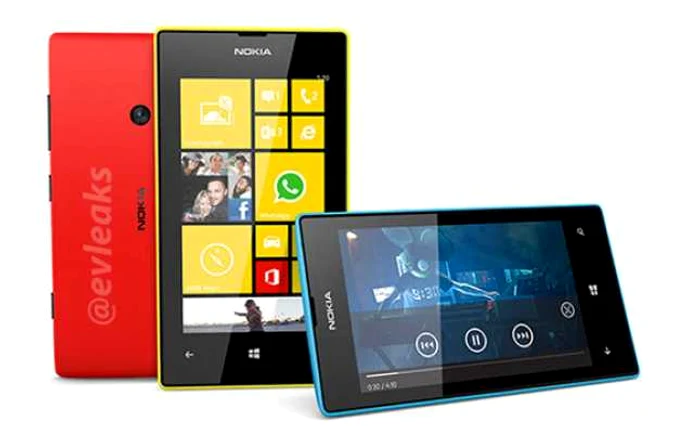 Lumia 520 debutează la Mobile World Congress 2013. FOTO evleaks/Twitter