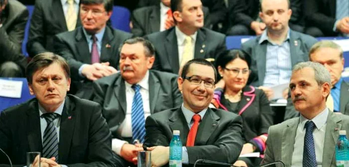 Crin Antonescu, Victor Ponta şi Liviu Dragnea au prezentat la Sala Palatului viziunea Opoziţiei privind reorganizarea administrativă 