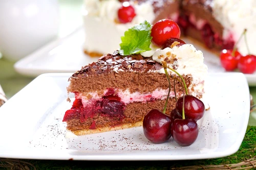 tort cu cirese si crema mascarpone jpeg