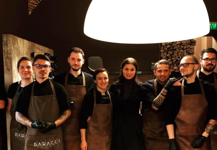 Maria Dunca și echipa Baracca. FOTO: Baracca