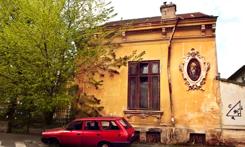 Patrimoniu şi politică jpeg