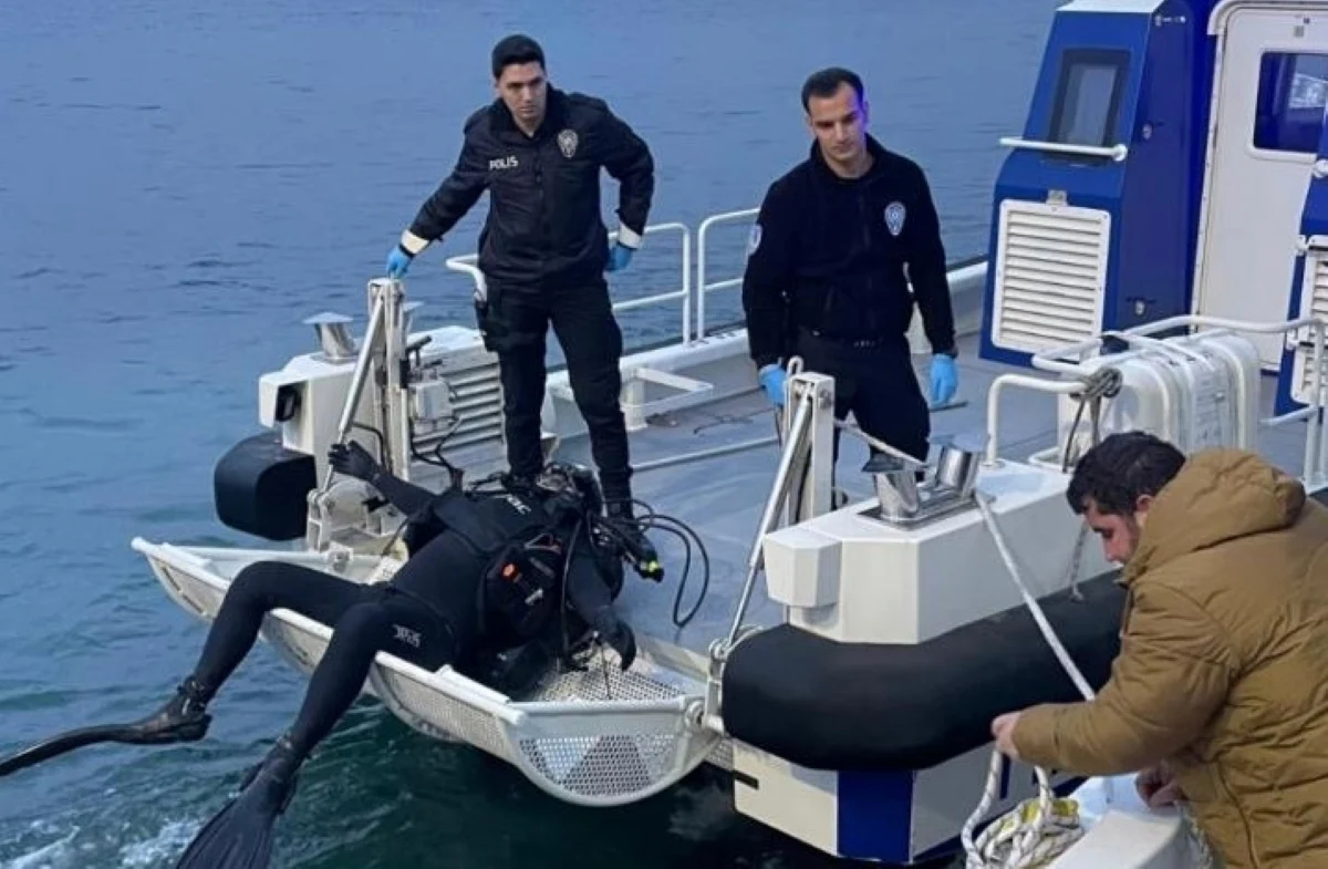 Final tragic pentru un român dat dispărut de familie în Turcia. Trupului lui, în costum de scafandru, a fost recuperat în Golful Izmit