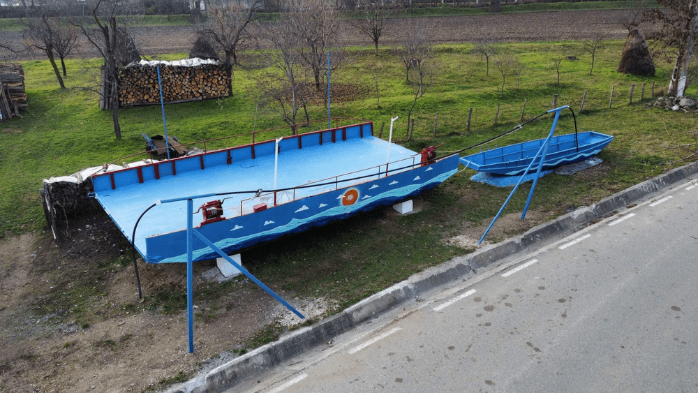 Brudina, utilajul arhaic pentru trecerea Mureșului, folosit sute de ani, a devenit piesă de muzeu VIDEO