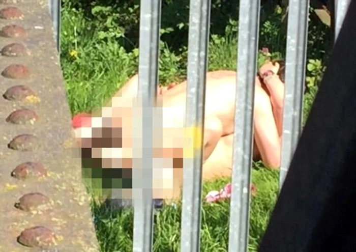Femeia fuma în timp ce făcea sexFoto Daily Mail
