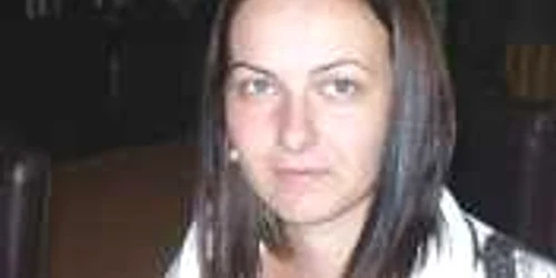 Florina Roman lucrează zilnic la dezvoltarea planului de afaceri