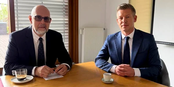 Hunor Kelemen si Peter Magyar jpg