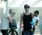 Exclusive    Charlize Theron And Family Enjoy Lunch And Ice Cream In West Hollywood jpeg