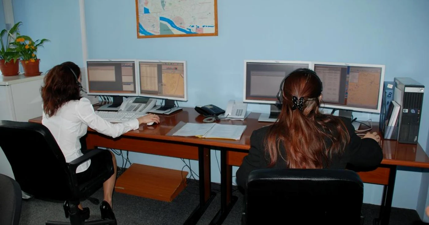 Operatorii Serviciului 112
