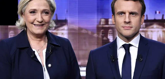 Marine Le Pen (stânga) şi Emmanuel Macron înaintea duelului televizat Foto: EPA