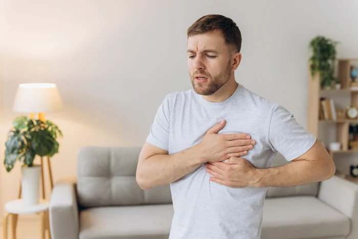 Sunt câteva simptome care preced sindromul morții subite. FOTO Shutterstock 