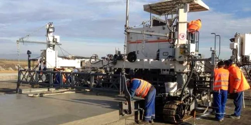 Pista aeroportului prinde contur. FOTOfacebook