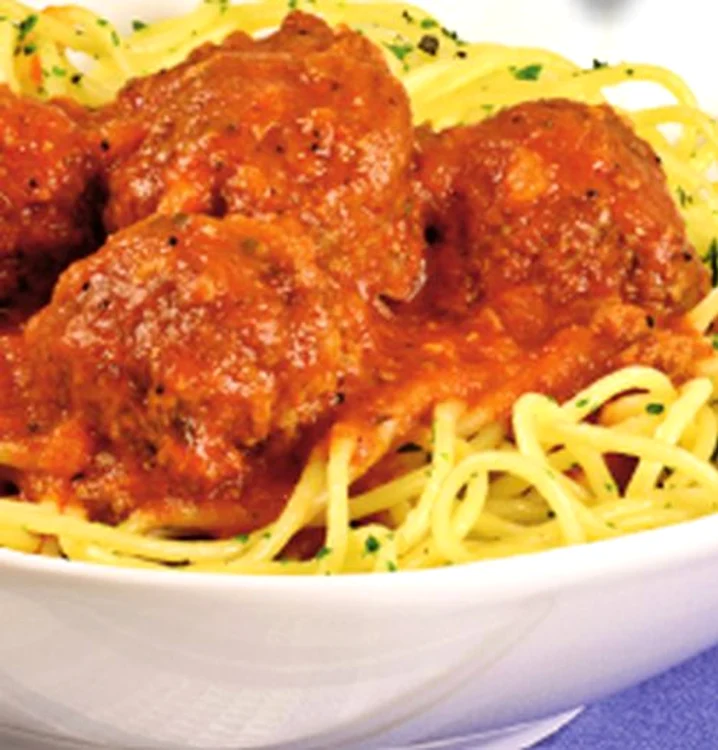 1365339987 2058spaghete 20cu 20chiftelute jpeg