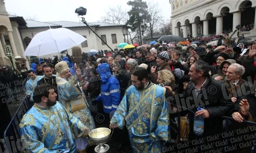 Slujba de Bobotează, la Patriarhia Română, cu participarea Preafericitului Patriarh Daniel  (Foto: Sever Gheorghe) jpeg