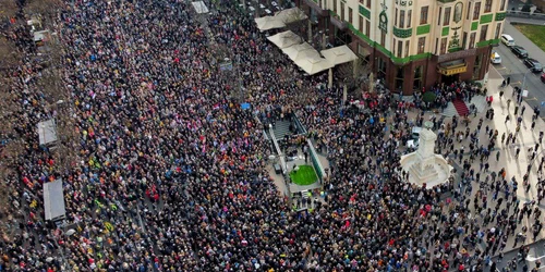 Proteste în Belgrad FOTO X