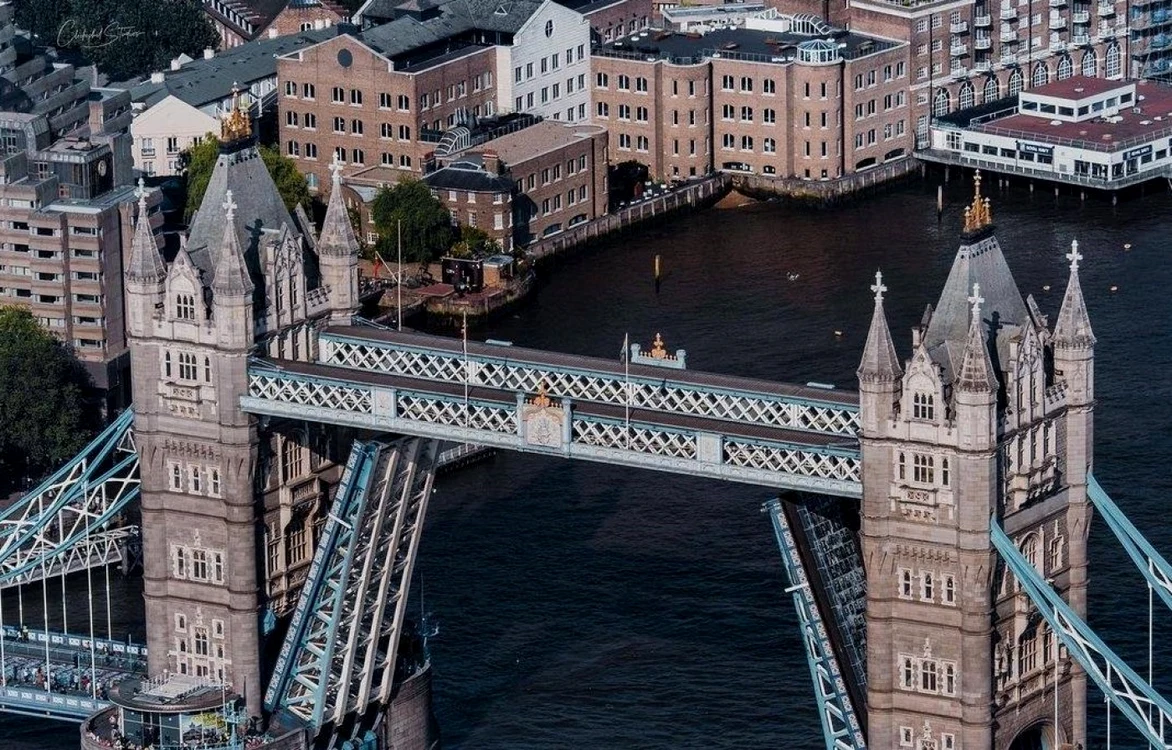 Tower Bridge FOTO: Facebook