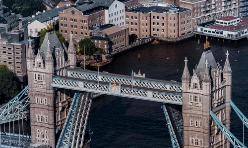 Tower Bridge FOTO Facebook 