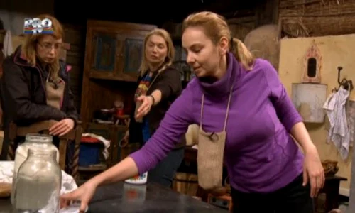 Roxana Ionescu a intrat în conflict cu una dintre concurentele mai vechi de la fermă jpeg