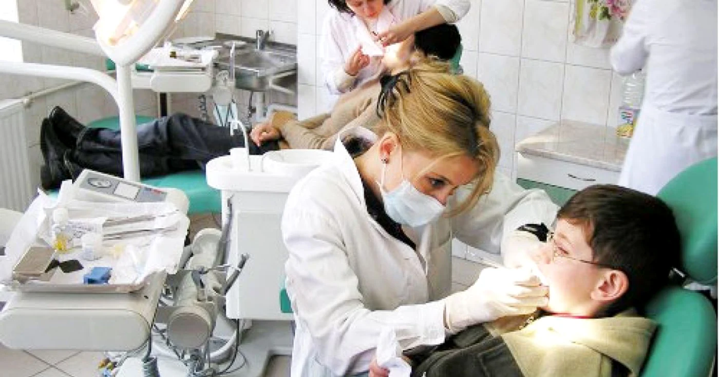 Campanie de promovare a sănătăţii orale în grădiniţe şi şcoli FOTO Adevărul