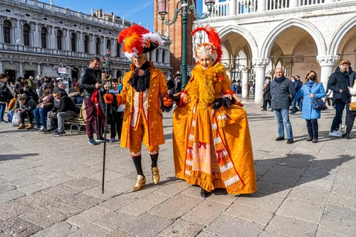 A inceput carnavalul de la Venetia 2022 FOTO Profimedia