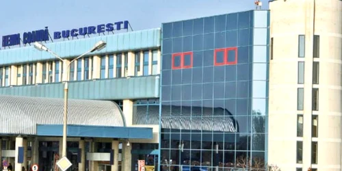 Tarom şi Aeroporturi Bucureşti vor avea manageri privaţi