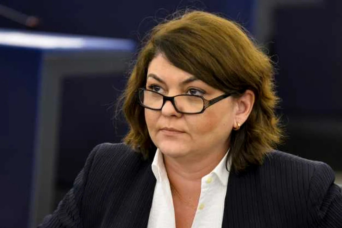 Europarlamentarul PNL Adina Vălean.