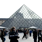 muzeul luvru profimedia jpg