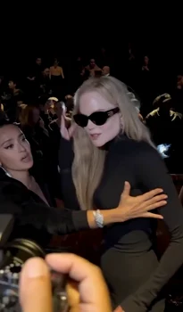 Nicole Kidman și Salma Hayek