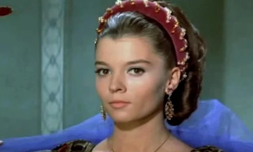 actrita irina gardescu jpg
