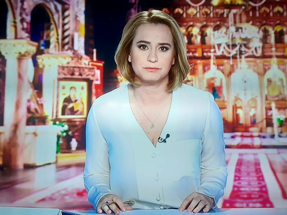 Andreea Esca, prezentatoarea știrilor PRO TV, apare fără inele și verighetă