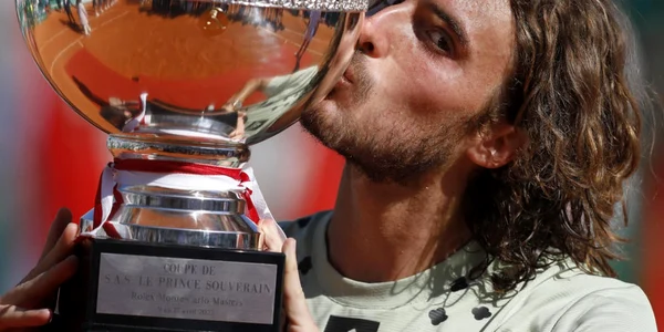 stefanos tsitsipas montecarlo 17 aprilie 2022 foto epa efe