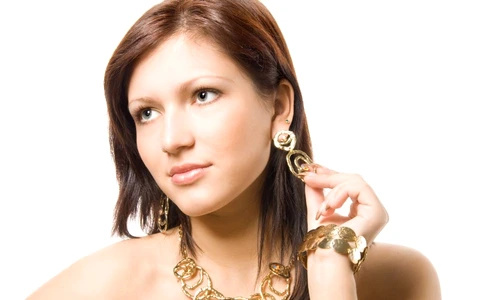 curăţarea bijuteriilor din aur jpeg