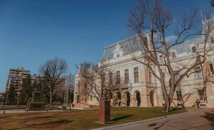 Ancheta este in rem, nefiind vizată, la acest moment, nicio persoană.