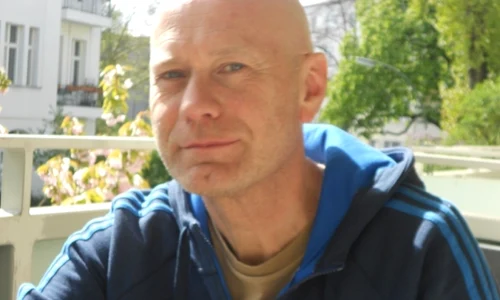 Steinar Lone este un scriitor și traducător din Norvegia jpeg