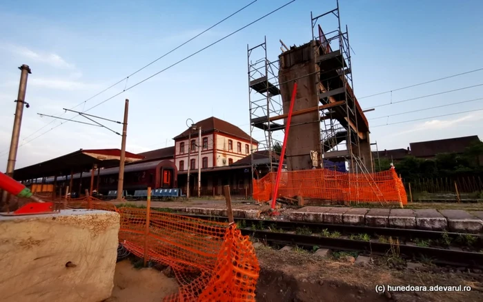 pasarela veche a garii simeria foto daniel guta adevarul iunie 2021