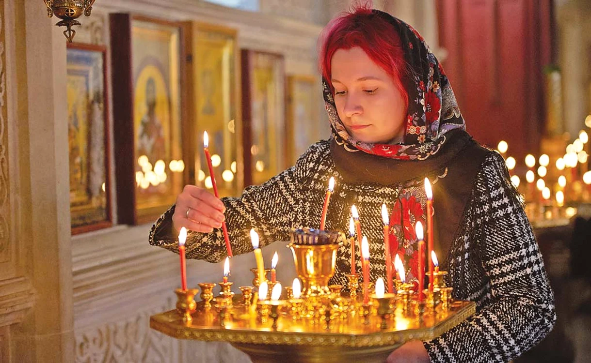 
    400.000 de români îşi serbează azi onomastica  