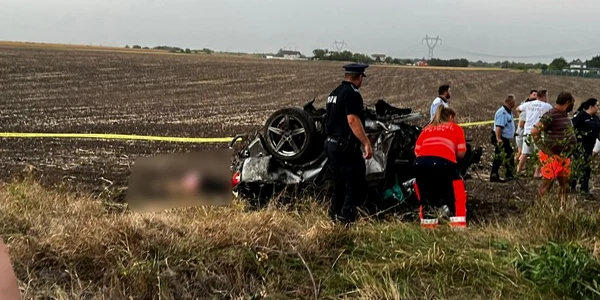 accident tragic in frumusani 4 morti printre care 2 copii dupa ce doua masini s au ciocnit frontal 786651 jpg