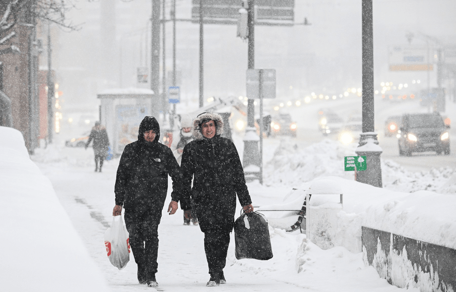  Moscoviții se confruntă cu cea mai friguroasă perioadă din acest secol. Temperaturi și de minus 30 de grade Celsius