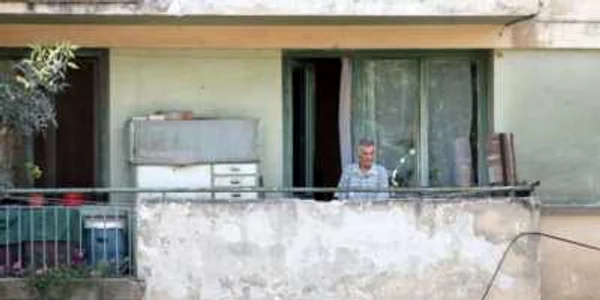 Fațadele blocurilor vor fi reabilitate în întregime sau deloc. Foto: arhivă