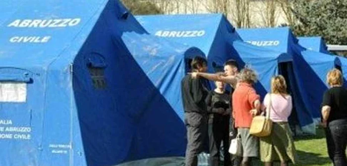 Italia: sinistraţii români din L'Aquila vor ocupa hotelurile Gărzii Financiare